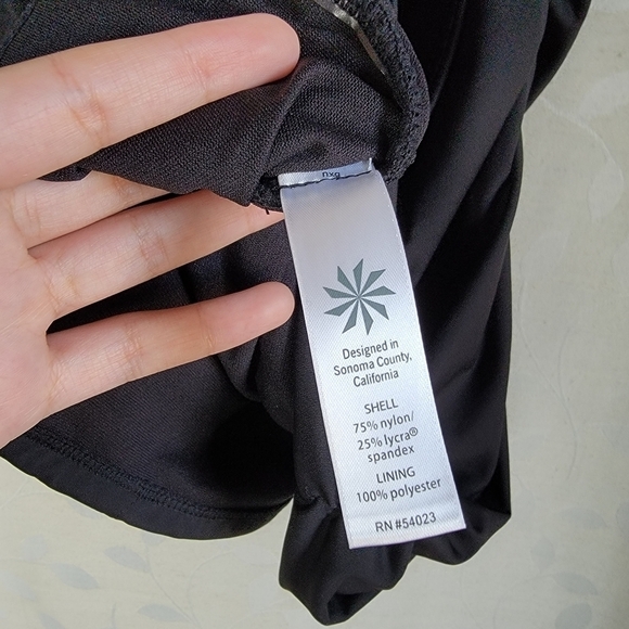 Athleta Harlow Black Halter Ruched Tankini Swim Top | Retro 90s Y2K Swimwear XS - Picture 12 of 16